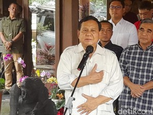 Geger Prabowo Dijegal Nyapres Lewat Baliho