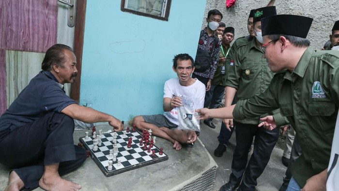 Satu Ton Ikan Disebar Nelayan NU, Begini Momennya