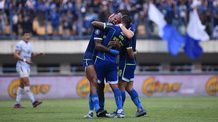 Selebrasi pemain Persib Bandung.