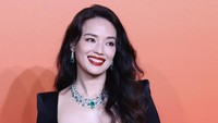 Shu Qi melangkah ke Hollywood pada usia 25, dan memenangkan Golden Horse Award pada usia 30. Foto: VCG via Getty Images/VCG