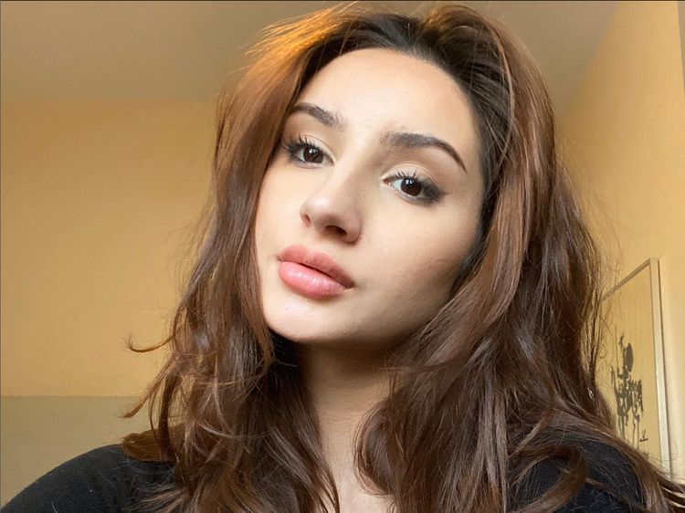 7 Potret Influencer Cantik yang Tewas Kecelakaan, Jatuh Saat Terjun Payung