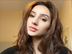 7 Potret Influencer Cantik yang Tewas Kecelakaan, Jatuh Saat Terjun Payung