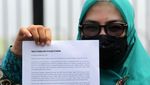 Aksi Forum Guru Geruduk DPR, Tuntut Revisi RUU Sisdiknas