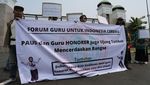 Aksi Forum Guru Geruduk DPR, Tuntut Revisi RUU Sisdiknas