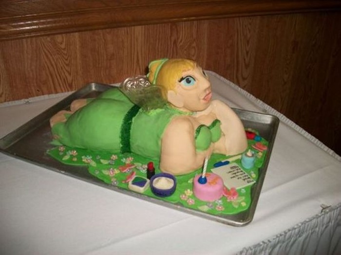 Bikin Ngakak! 15 Bentuk 'Ugly Cake' yang Jadi Prank Viral di TikTok