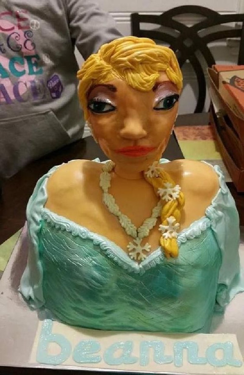 Bikin Ngakak! 15 Bentuk 'Ugly Cake' yang Jadi Prank Viral di TikTok
