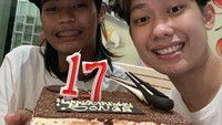 Beberapa minggu lalu, Bonge berulang tahun ke-17. Ia diberikan kue ulang tahun oleh TikToker Willie Salim. Foto: Instagram @bonge.citayam , YouTube Willie Salim, YouTube RANS Entertainment