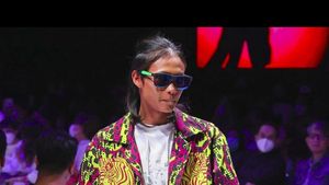 7 Aksi Keren Bonge Ikutan Jakarta Fashion and Food Festival