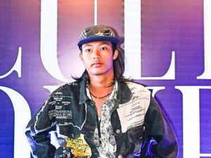 Bonge Dulu Syuting Terus Kini Main Burung Dara
