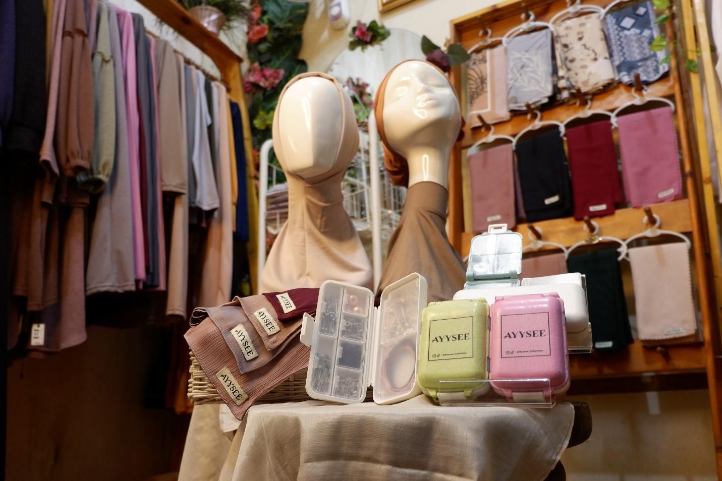 Hijab Produk Mahasiswa Ini Terjual hingga Malaysia-Singapura