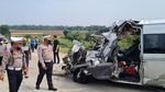 Foto-foto Kecelakaan Maut di Tol Batang yang Tewaskan 7 Orang