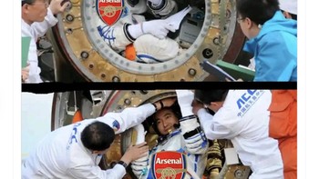 Meme fans Arsenal akhirnya kembali menginjak Bumi setelah menelan kekalahan perdana. Foto: Twitter