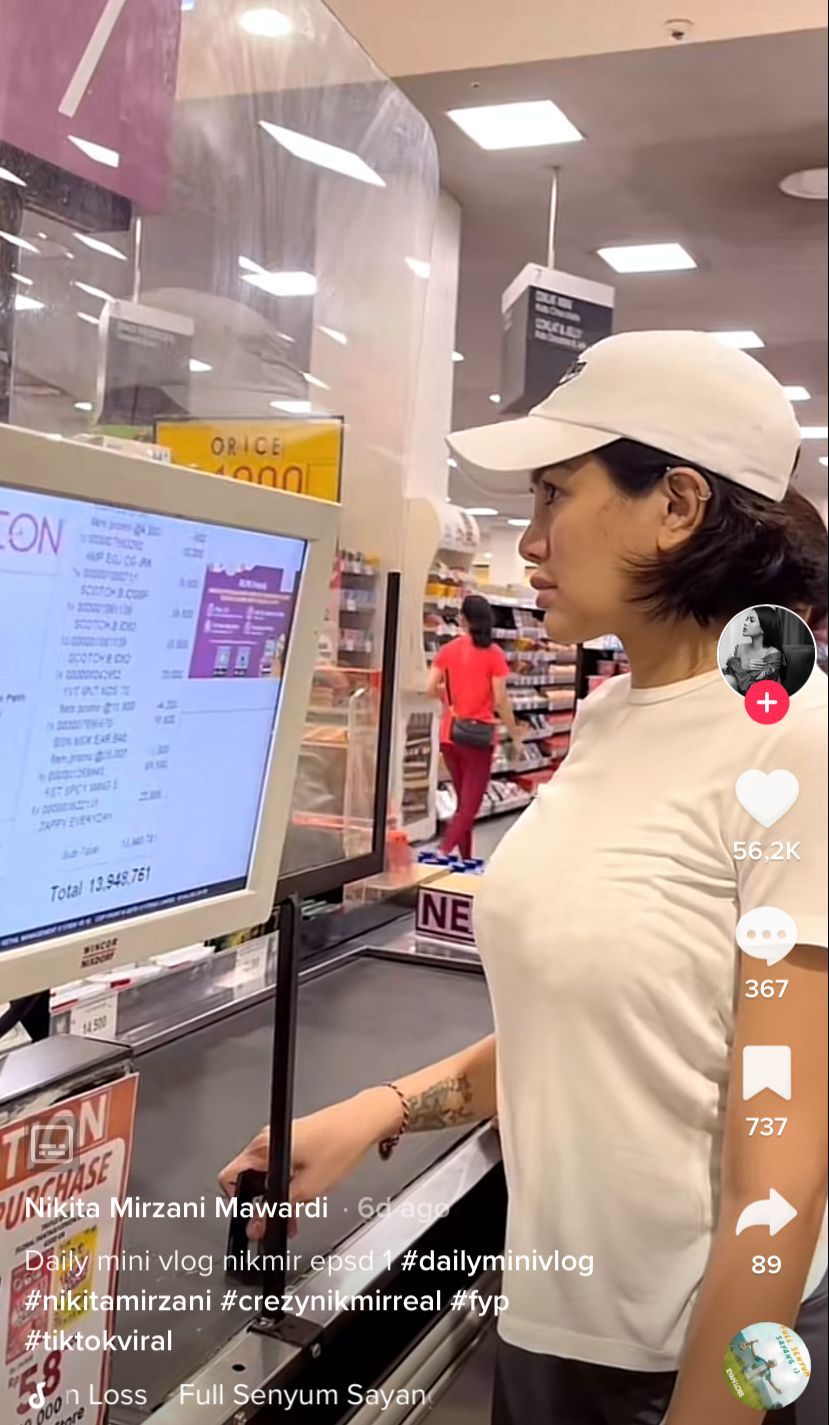 Nikita Mirzani Pamer Momen Isi Kulkas, Netizen: Itu Mah Minimarket
