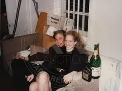 Potret Kemesraan Elon Musk dengan Cinta Pertamanya