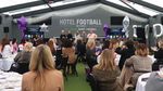 Hotel Sepakbola Milik Legenda MU Ini Rugi Bandar, Nih Fotonya