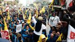 Foto-foto Ini Rekam Semangat Mahasiswa di Jakarta Tolak Kenaikan BBM