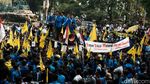 Foto-foto Ini Rekam Semangat Mahasiswa di Jakarta Tolak Kenaikan BBM