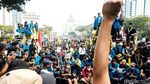 Foto-foto Ini Rekam Semangat Mahasiswa di Jakarta Tolak Kenaikan BBM