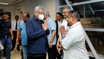 Potret Rajapaksa Balik ke Sri Lanka, Tertawa Lepas Disambut Loyalisnya