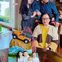 Puput mempercayakan program penurunan berat badannya pada dokter yang memiliki klinik di Kemang itu. Selain Puput, artis yang turun berat badan dengan bantuan dr. Feni di antaranya, Nagita Slavina, Andre Taulany, Via Vallen, Olla Ramlan dan masih banyak lagi.Foto: Instagram @btpnd