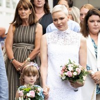 Penampilannya tersebut terlihat cantik dan elegan setelah lebih dari satu tahun jarang muncul ke publik karena penyakitnya yang tidak dipublikasi oleh kerajaan. Foto: Getty Images