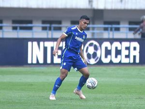 Ujian Berat Persib Vs Madura United, Irianto: Kita Akan Kerja Keras
