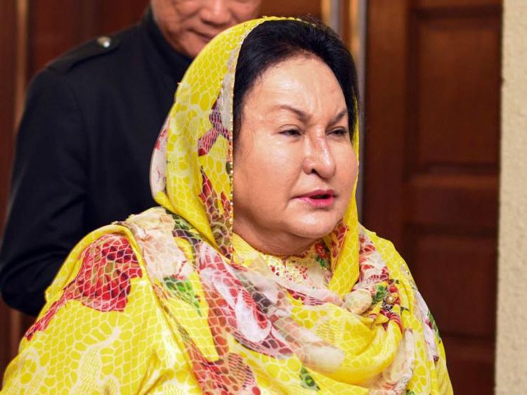 8 Foto Rosmah Mansor, Istri Mantan PM Malaysia yang Gagal Oplas