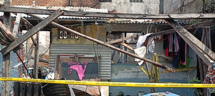 Rumah di Setiabudi Jaksel terbakar (Adrial/detikcom)