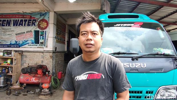 Salah satu pemilik usaha rental mobil di Kulon Progo, Yanu, Senin (5/9/2022).