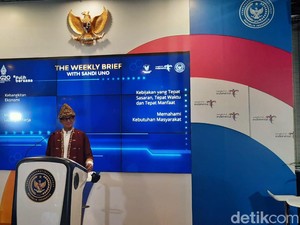 BBM Naik, Sandiaga Siapkan Bansos Bagi Pelaku Wisata