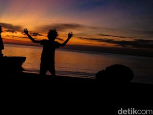 Eksotisme Pantai Wini di Tapal Batas RI-Timor Leste