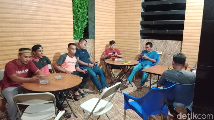 Sopir angkutan umum Sinjai-Makassar sepakat menaikkan harga tarif menjadi Rp 130.000.
