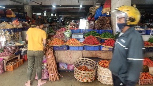 Suasana di Pasar Badung, Kota Denpasar, Bali, Senin (5/9/2022).