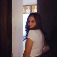 Melalui akun Instagram pribadinya Wulan Guritno membagikan video penampakan kamarnya usai direnovasi. Ia tampak puas dan senang dengan hasil renovasi kamarnya yang kini jadi semakin nyaman. Foto: Instagram/@wulanguritno