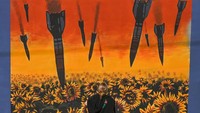 Mural karya seniman Paulina Sosinska More ini menggambarkan ladang bunga matahari dihujani rudal. Warna merah gradasi kuning membuat kesan dramatis yang kuat.