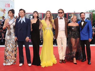 Olivia Wilde dan Florence Pugh Bersatu Usai Isu Kisruh Dont Worry Darling