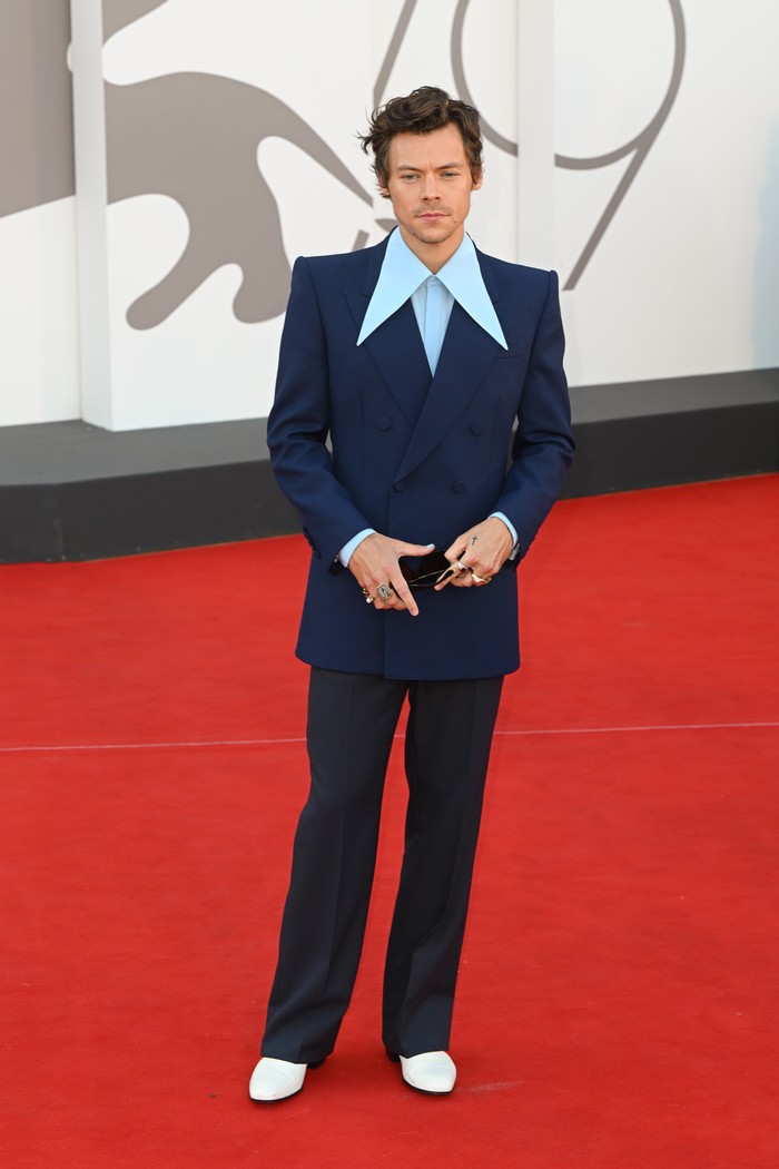 1421090404 VENICE, ITALY - SEPTEMBER 05: Harry Styles attends the