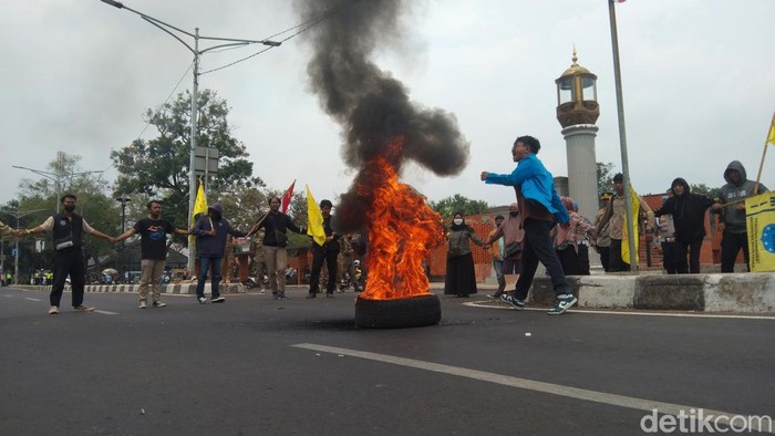Aksi demo mahasiswa di Majalengka