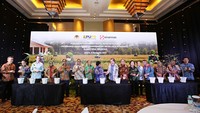 Pada konteks ini, Indonesia telah menegaskan agenda Indonesia’s FOLU Net Sink 2030 sebagai aksi mitigasi yang menunjukkan aksi iklim dalam pelaksanaan target kinerja melalui pendekatan yang lebih terstruktur dan sistematis. 