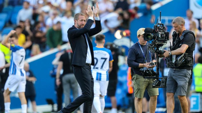 BRIGHTON, ENGLAND - SEPTEMBER 04: Head Coach Graham Potter of Brighton & Hove Albion after his sides 5-2 win during the Premier League match between Brighton & Hove Albion and Leicester City at American Express Community Stadium on September 04, 2022 in Brighton, England. (Photo by Robin Jones/Getty Images)
