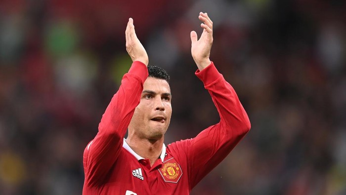 MANCHESTER, ENGLAND - SEPTEMBER 04: Cristiano Ronaldo of Manchester United in action during the Premier League match between Manchester United and Arsenal FC at Old Trafford on September 04, 2022 in Manchester, England. (Photo by Michael Regan/Getty Images)