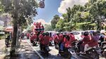 Massa Buruh Jatim Turun Jalan Demo Naiknya Harga BBM di Surabaya