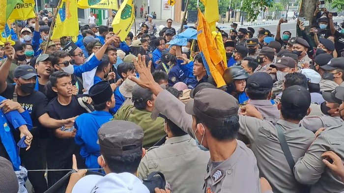 demo ricuh jombang