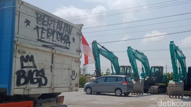 Alat berat sitaan Polres Klaten dari gunung Merapi.