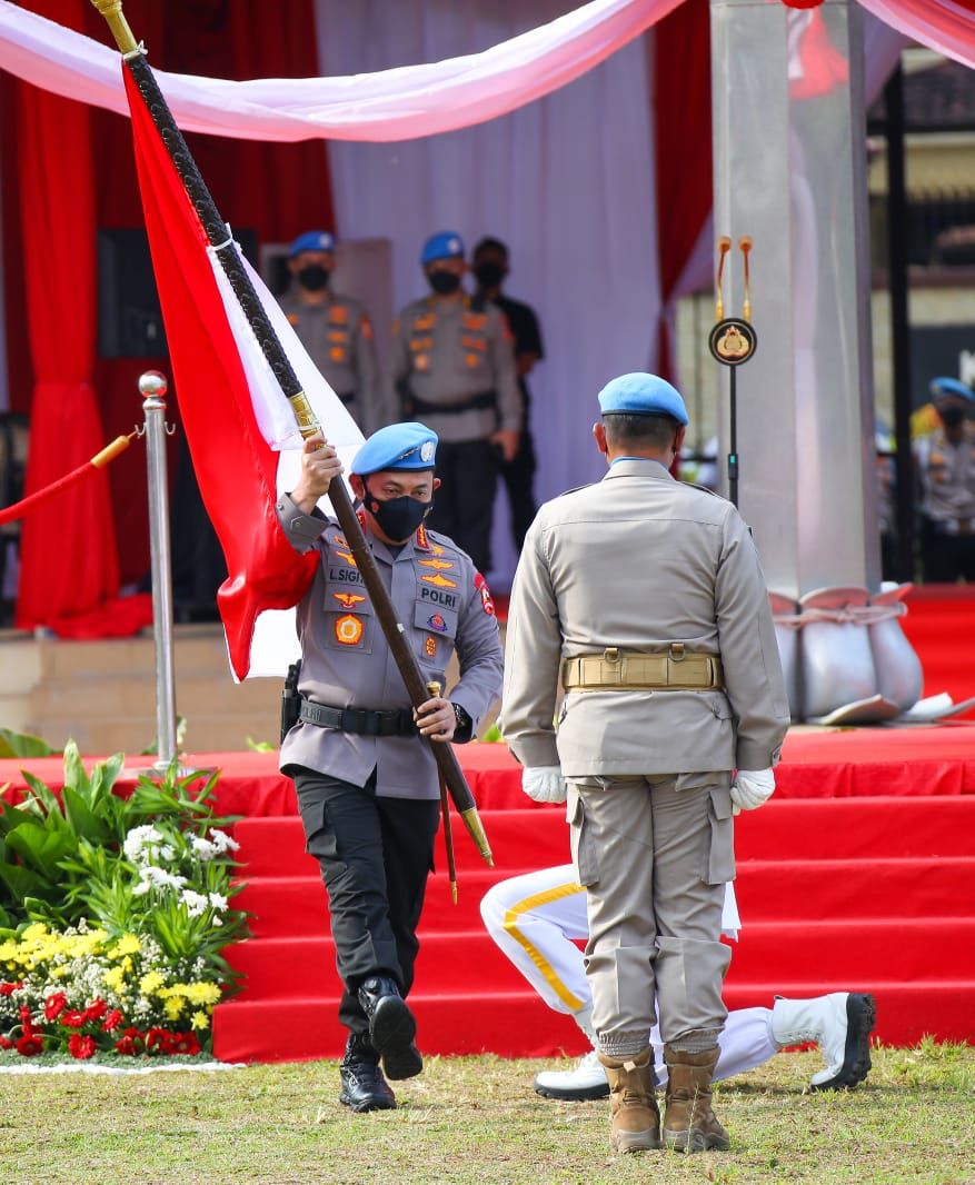 Kapolri Jenderal Listyo Sigit melepas pasukan perdamaian Kontingen Garuda Bhayangkara Satgas FPU 4 Minusca