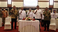 Serah terima data calon penerima bantuan subsidi upah tahun 2022 dilakukan di Kantor Kemenaker, Selasa (6/9/2022).