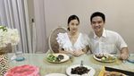 Keseruan Alisia Rininta Saat Bikin Kue hingga Petik Sayur