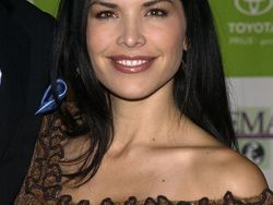 Sosok Pacar yang Mungkin Temani Jeff Bezos ke Bali