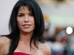 Sosok Pacar yang Mungkin Temani Jeff Bezos ke Bali