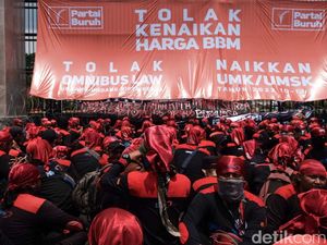 Buruh Bakal Demo Serentak Tolak Kenaikan Harga BBM 12 Oktober